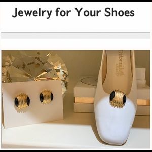 - Gold/black Shoe Jewelry Clips GRB3